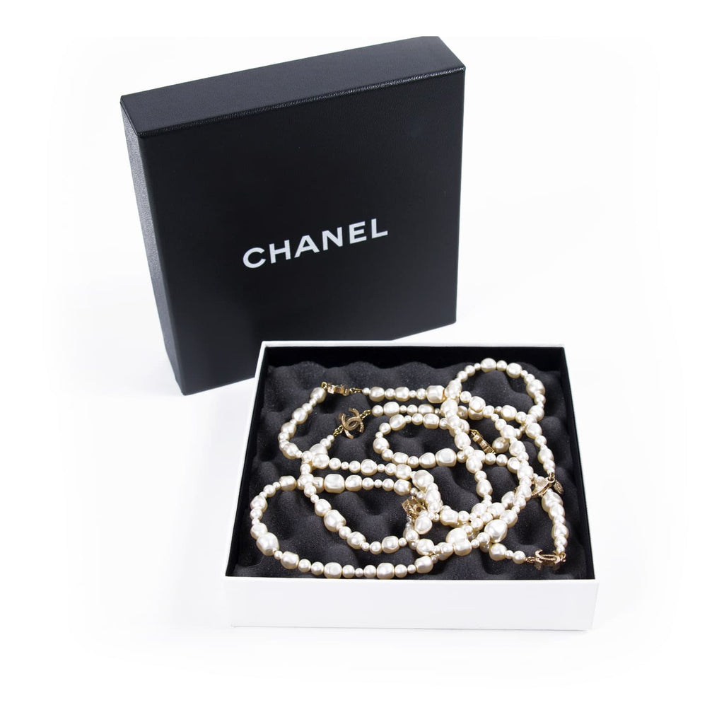 Chanel Pearl Graduated Long Necklace