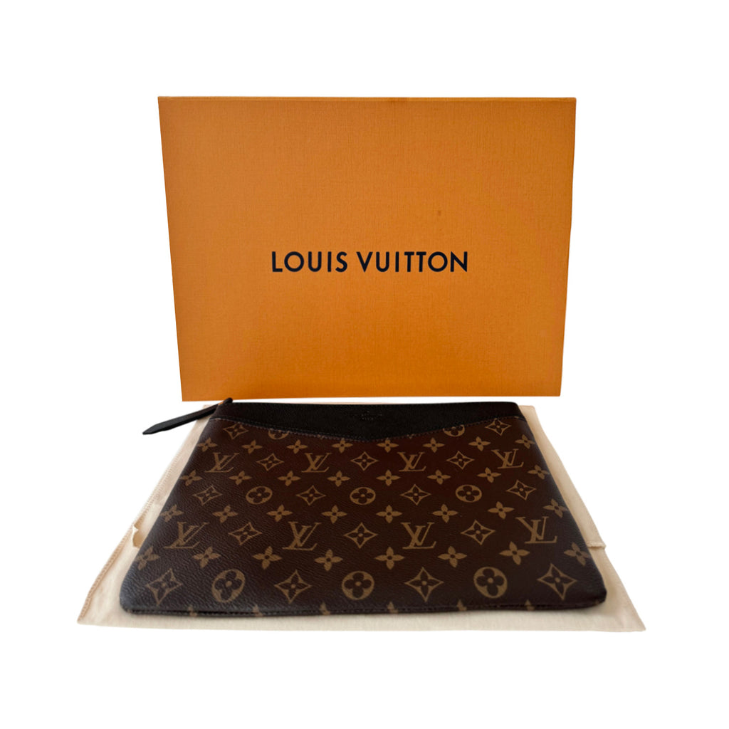 Louis Vuitton Monogram Daily Pouch