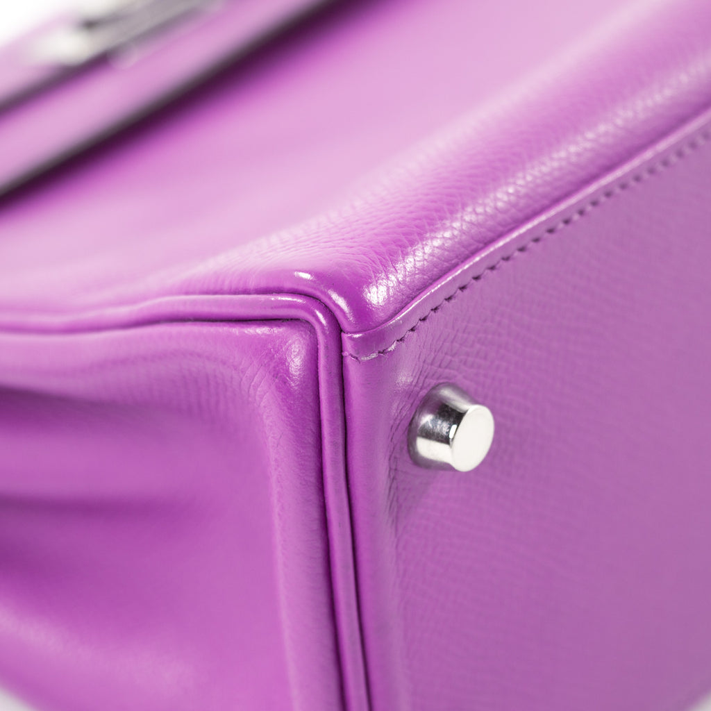 Hermès Kelly 25 Retourne Violet Courchevel Bags Hermès - Shop authentic new pre-owned designer brands online at Re-Vogue