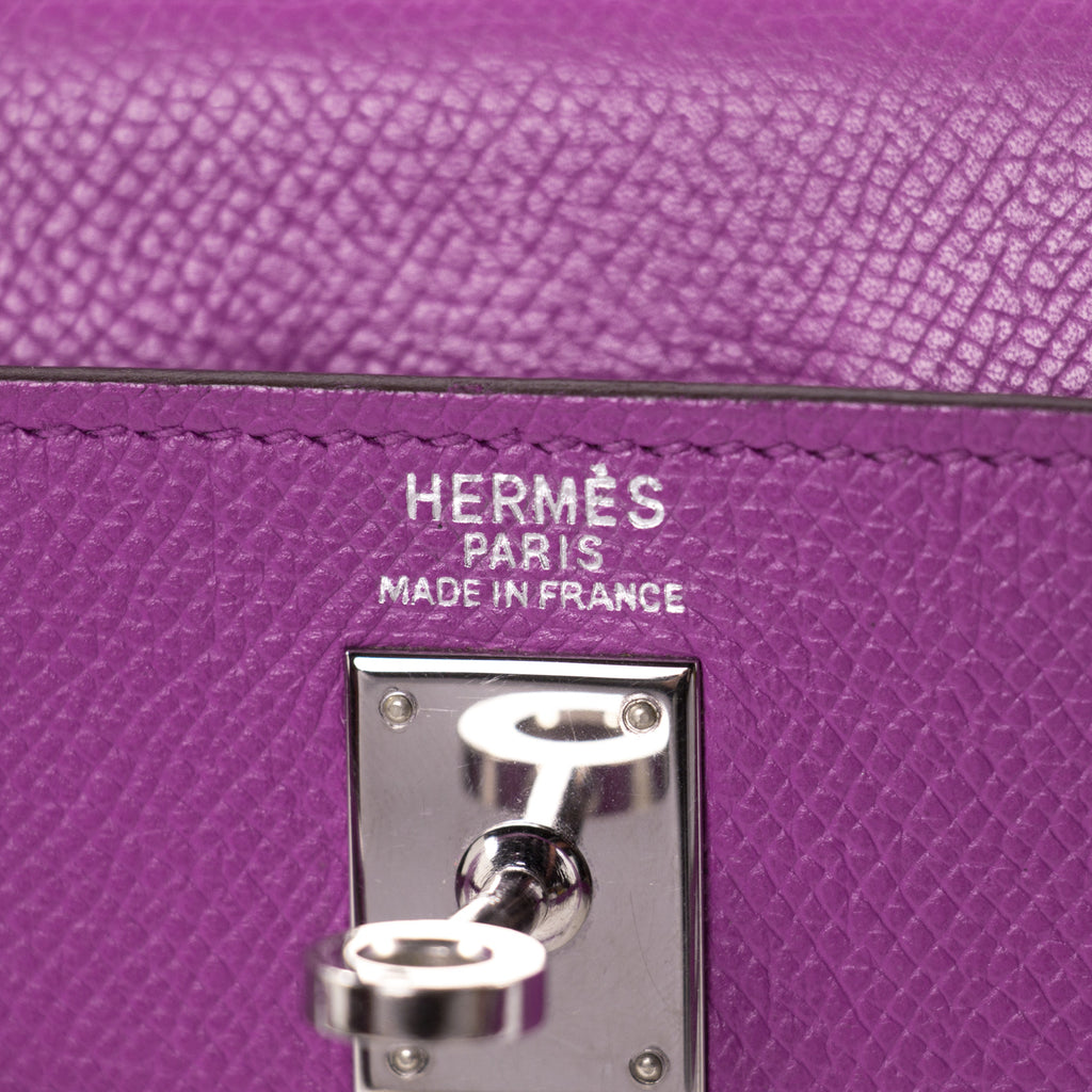 Hermès Kelly 25 Retourne Violet Courchevel Bags Hermès - Shop authentic new pre-owned designer brands online at Re-Vogue