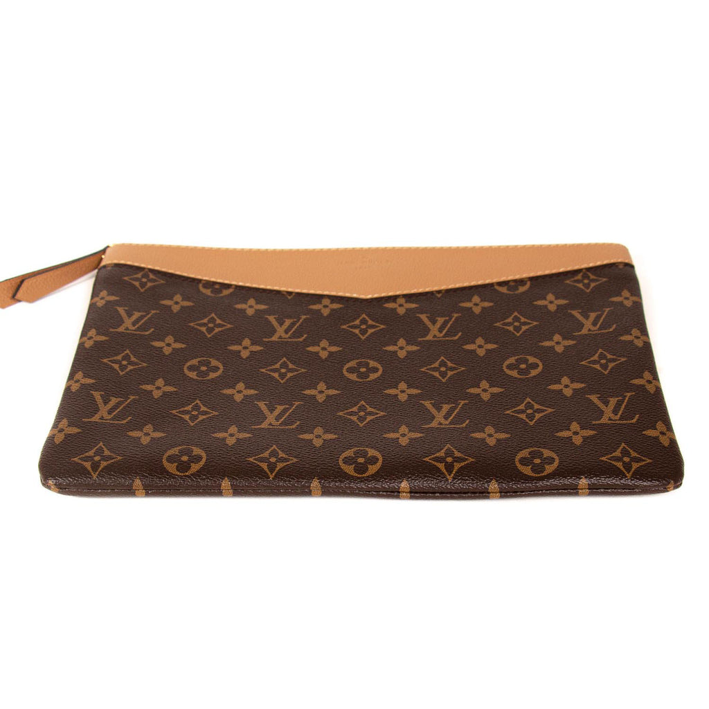 Louis Vuitton Monogram Daily Pouch