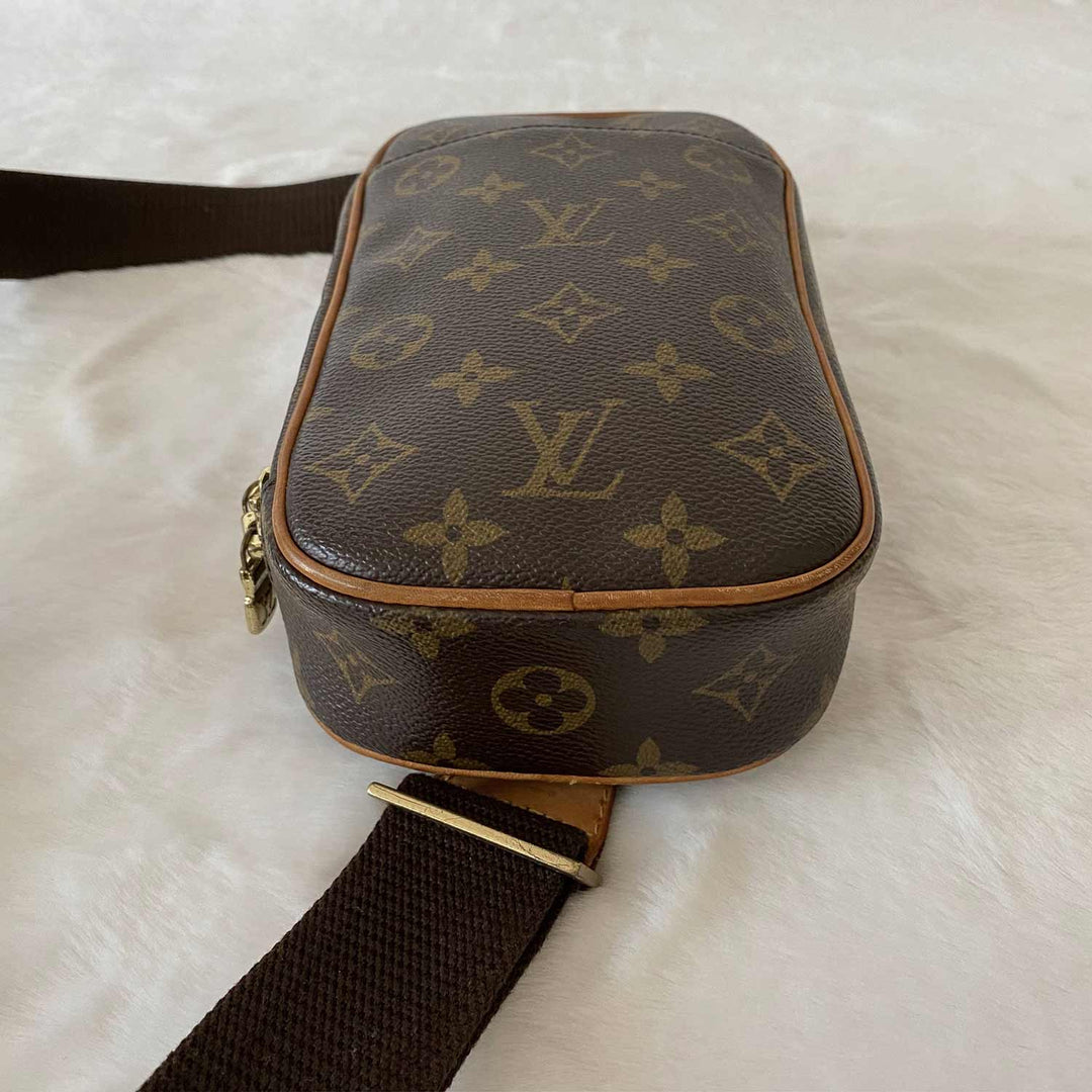Louis Vuitton Monogram Pochette Gange