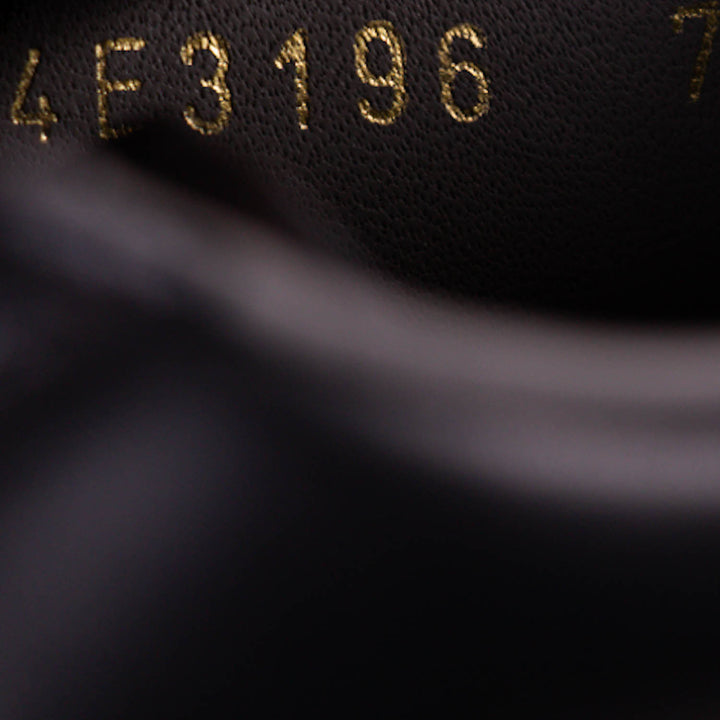 Prada Leather Low Top Sneakers Shoes Prada - Shop authentic new pre-owned designer brands online at Re-Vogue