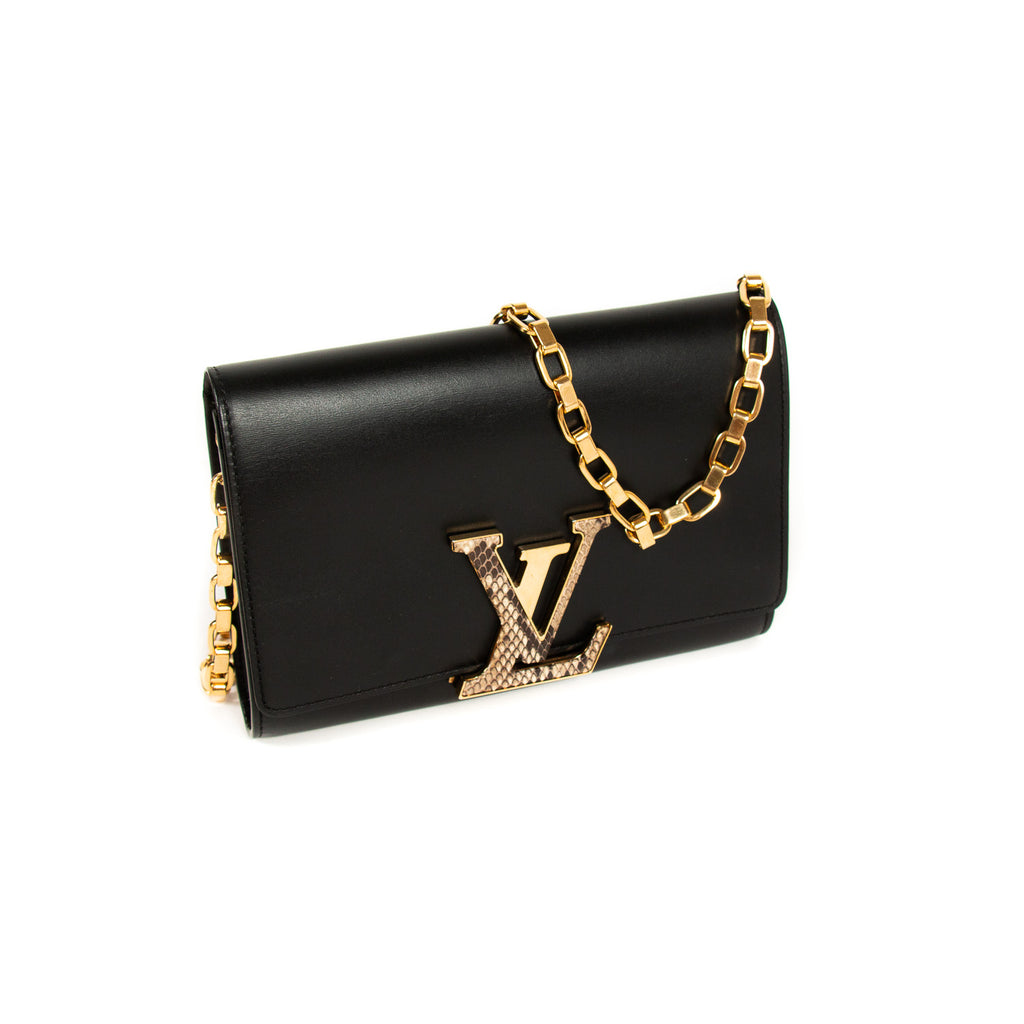 Louis Vuitton Chain Louise MM Bags Louis Vuitton - Shop authentic new pre-owned designer brands online at Re-Vogue