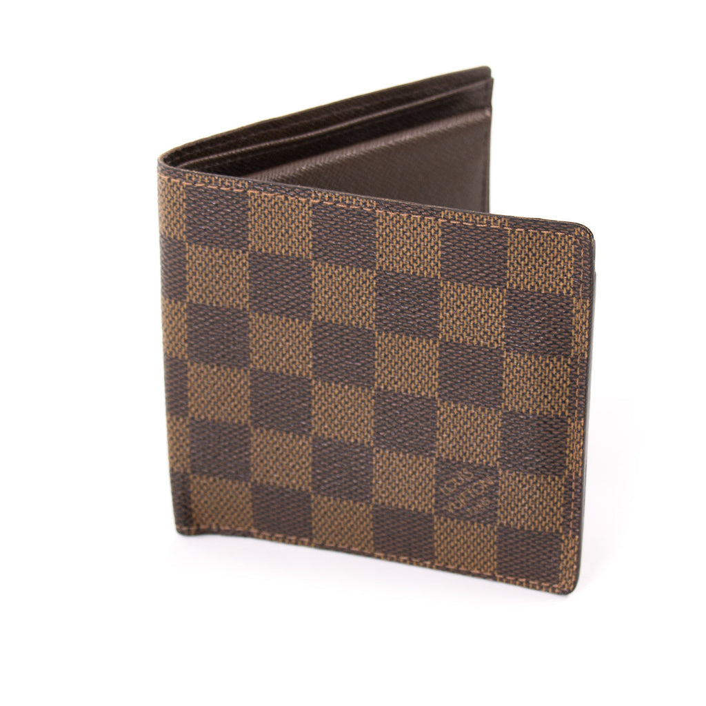 Louis Vuitton Damier Ebene Macro Wallet Accessories Louis Vuitton - Shop authentic new pre-owned designer brands online at Re-Vogue