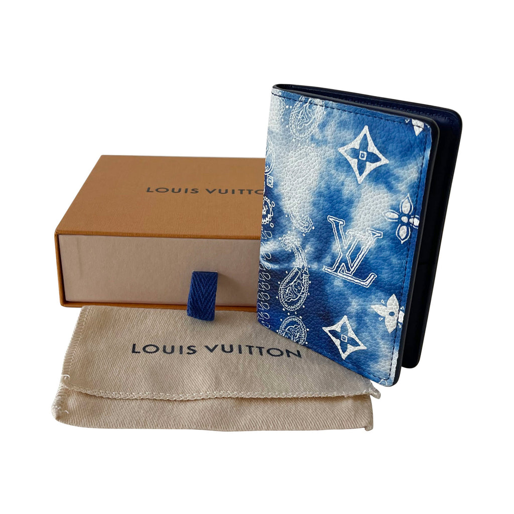 LOUIS VUITTON Brazza Wallet Ink Blue Autres Toiles Monogram