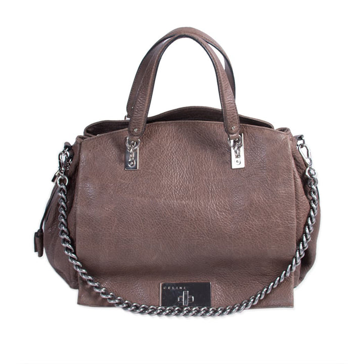 Céline Chain-Link Leather Shoulder Bag Bags Celine - Shop authentic new pre-owned designer brands online at Re-Vogue