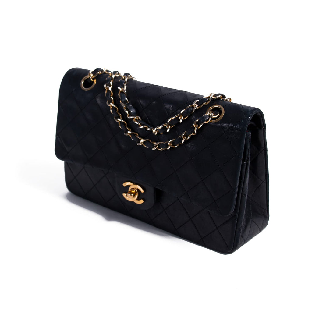 Chanel Classic Medium Double Flap Bag Bags Chanel - Shop authentic new pre-owned designer brands online at Re-Vogue