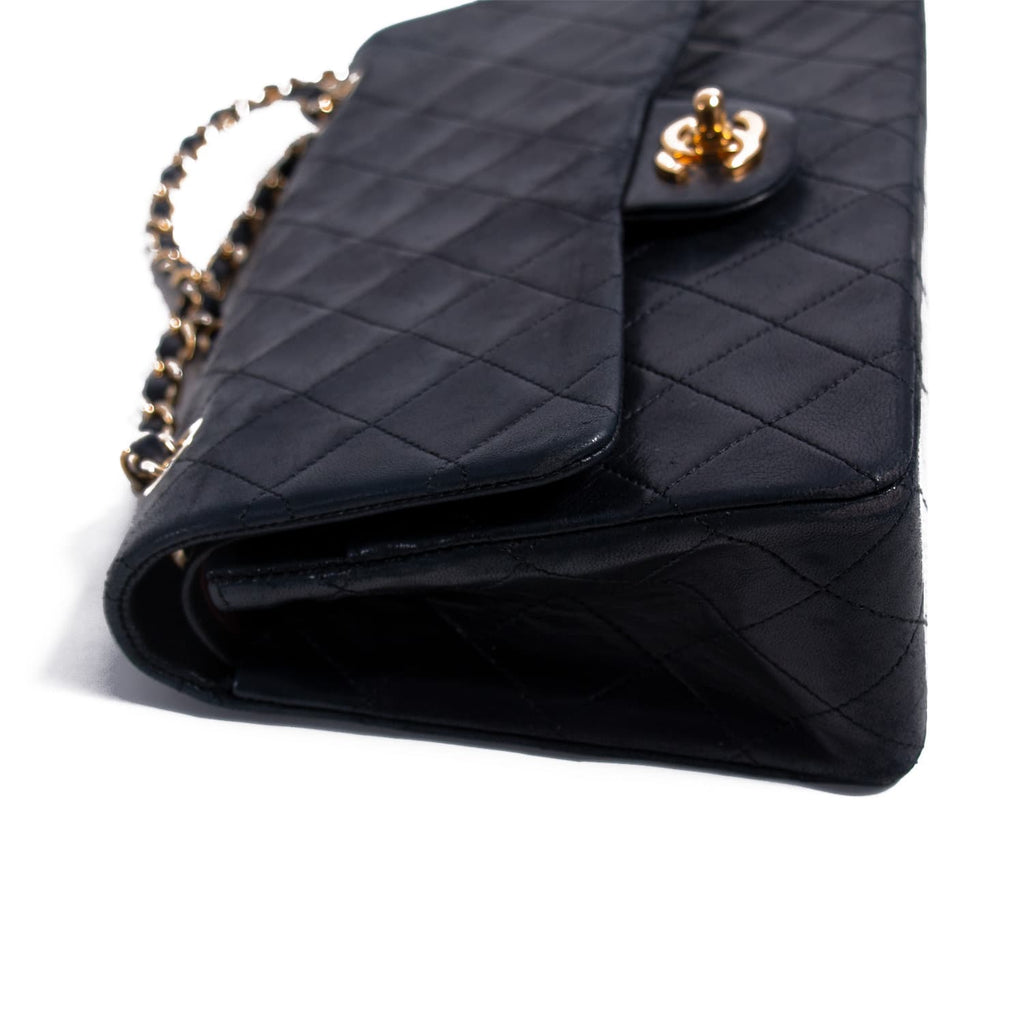 Chanel Classic Medium Double Flap Bag Bags Chanel - Shop authentic new pre-owned designer brands online at Re-Vogue