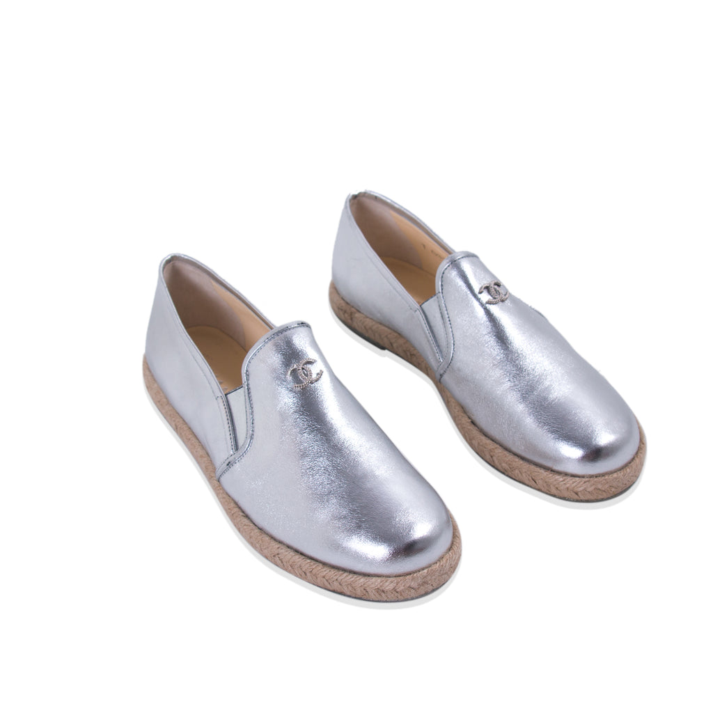 Chanel Silver Metallic Leather Espadrilles Shoes Chanel - Shop authentic new pre-owned designer brands online at Re-Vogue