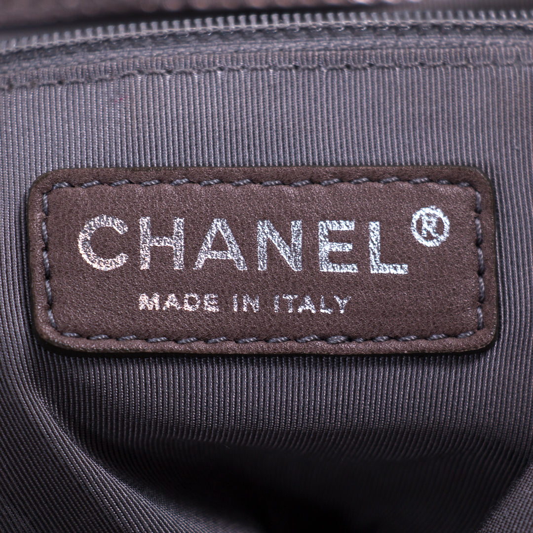 Chanel Large Modern Chain E/W Tote Bags Chanel - Shop authentic new pre-owned designer brands online at Re-Vogue