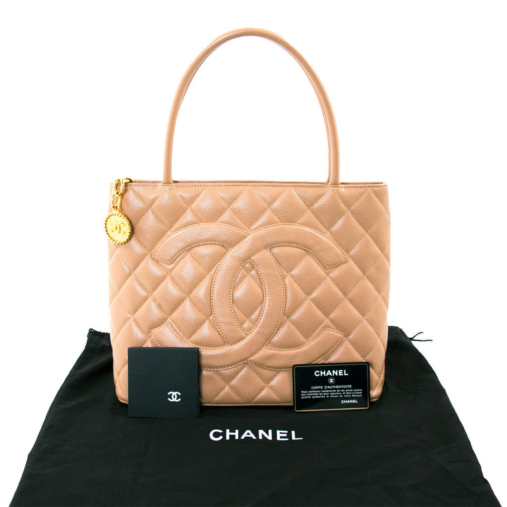 Chanel Medallion Tote Bag Bags Chanel - Shop authentic new pre-owned designer brands online at Re-Vogue