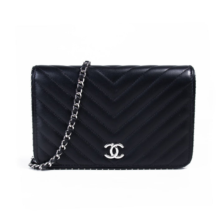 Chanel Studded Wallet on Chain Bags Chanel - Shop authentic new pre-owned designer brands online at Re-Vogue