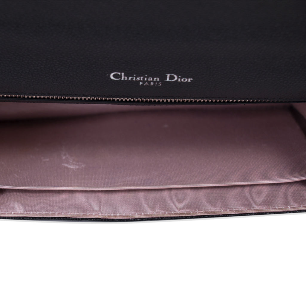 Christian Dior Diorama Medium Shoulder Bag Bags Dior - Shop authentic new pre-owned designer brands online at Re-Vogue