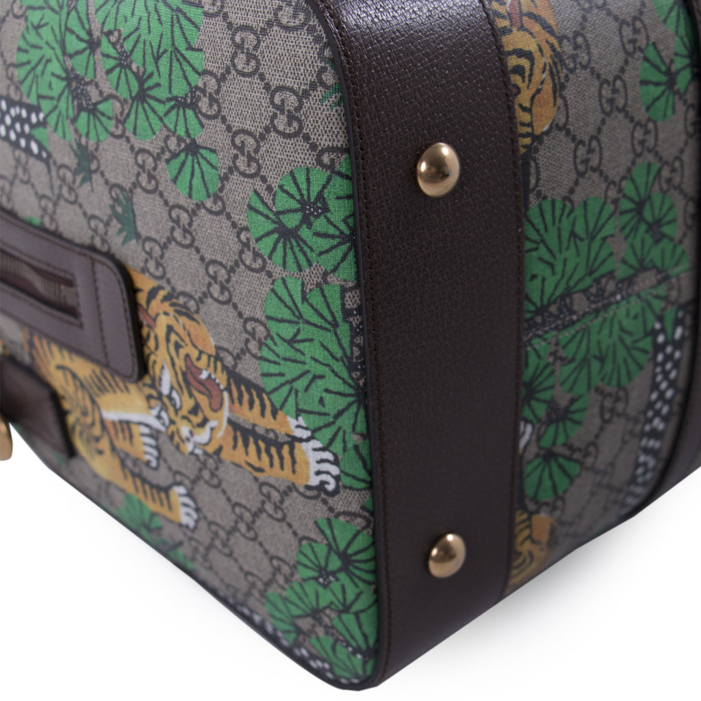 Gucci Bengal GG Supreme Weekender Duffle Bag Bags Gucci - Shop authentic new pre-owned designer brands online at Re-Vogue