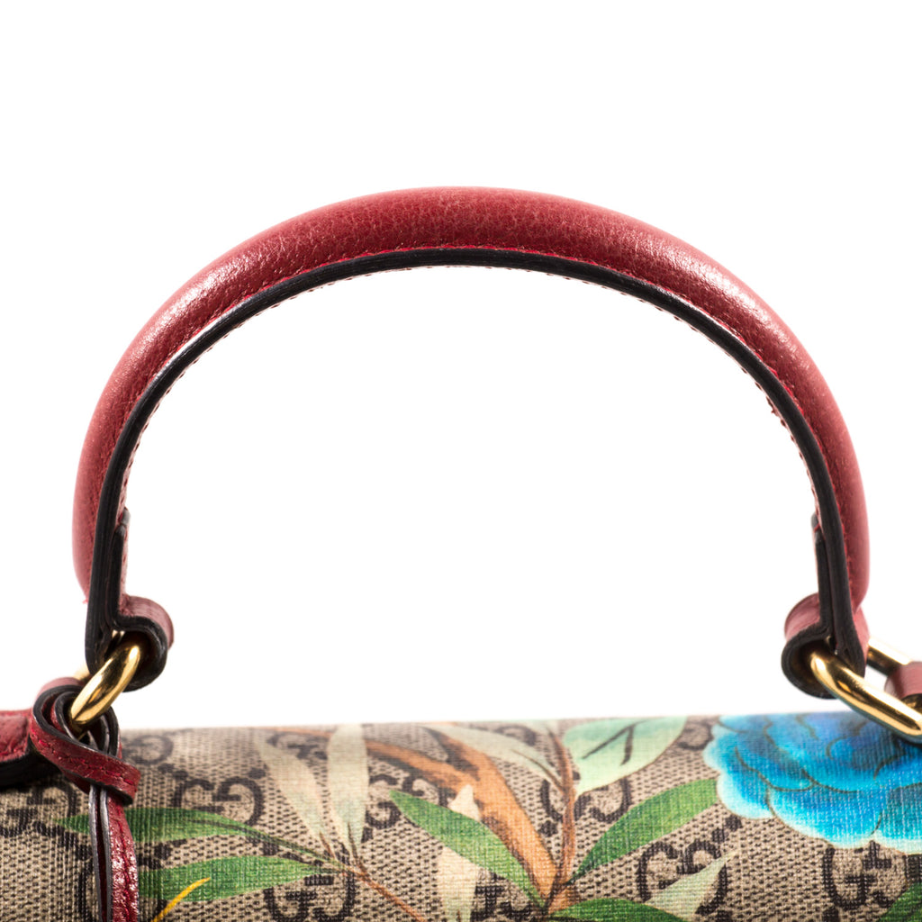 Gucci GG Supreme Tian Padlock Top Handle Bag Bags Gucci - Shop authentic new pre-owned designer brands online at Re-Vogue