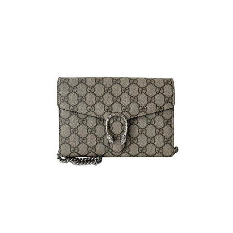 Gucci GG Marmont Matelassé Super Mini Bag