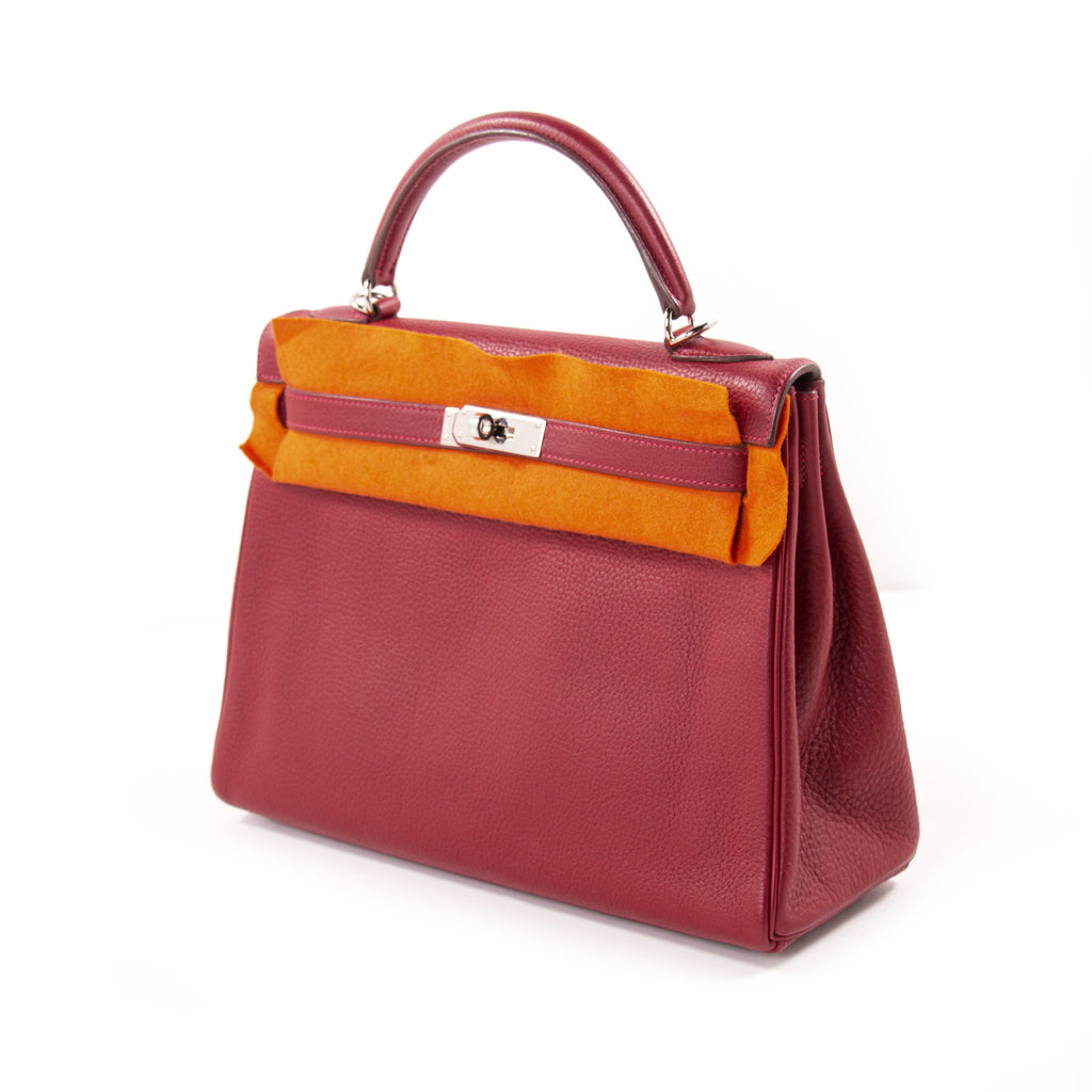 Hermès Kelly 32 Rouge Casaque Clemence Bags Hermès - Shop authentic new pre-owned designer brands online at Re-Vogue