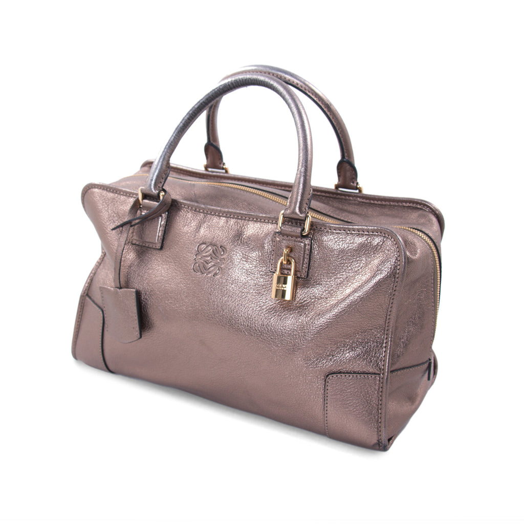 Loewe Metallic Leather Amazona 36 Bags Loewe - Shop authentic new pre-owned designer brands online at Re-Vogue