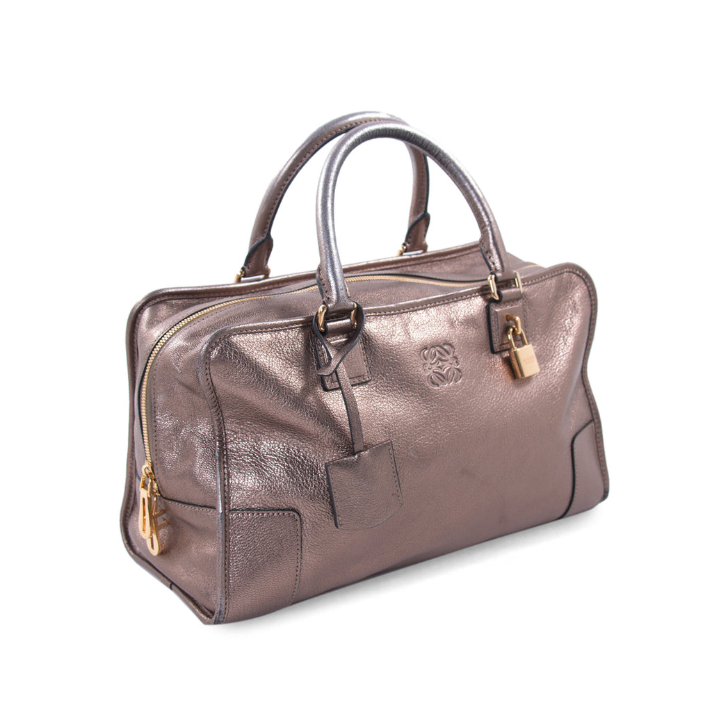 Loewe Metallic Leather Amazona 36 Bags Loewe - Shop authentic new pre-owned designer brands online at Re-Vogue