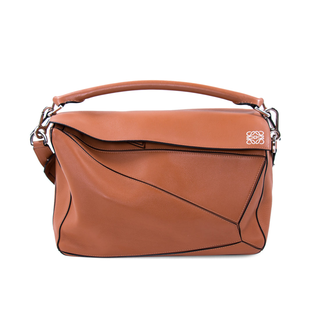 Loewe Large Puzzle Shoulder Bag Bags Loewe - Shop authentic new pre-owned designer brands online at Re-Vogue