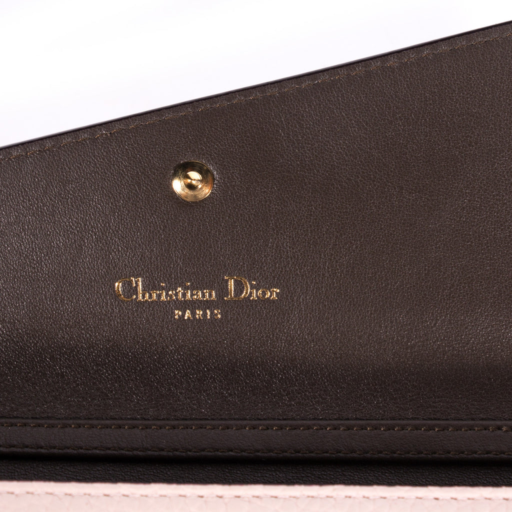 Christian Dior Diorissimo Rencontre Wallet Accessories Dior - Shop authentic new pre-owned designer brands online at Re-Vogue