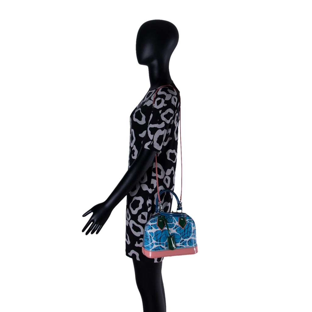 Louis Vuitton Aqua Print Epi Alma BB Bags Louis Vuitton - Shop authentic new pre-owned designer brands online at Re-Vogue