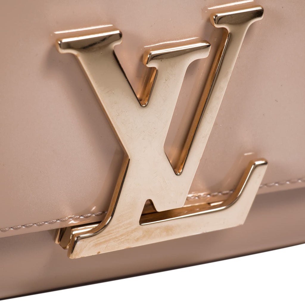 Louis Vuitton Chain Louise MM Bags Louis Vuitton - Shop authentic new pre-owned designer brands online at Re-Vogue