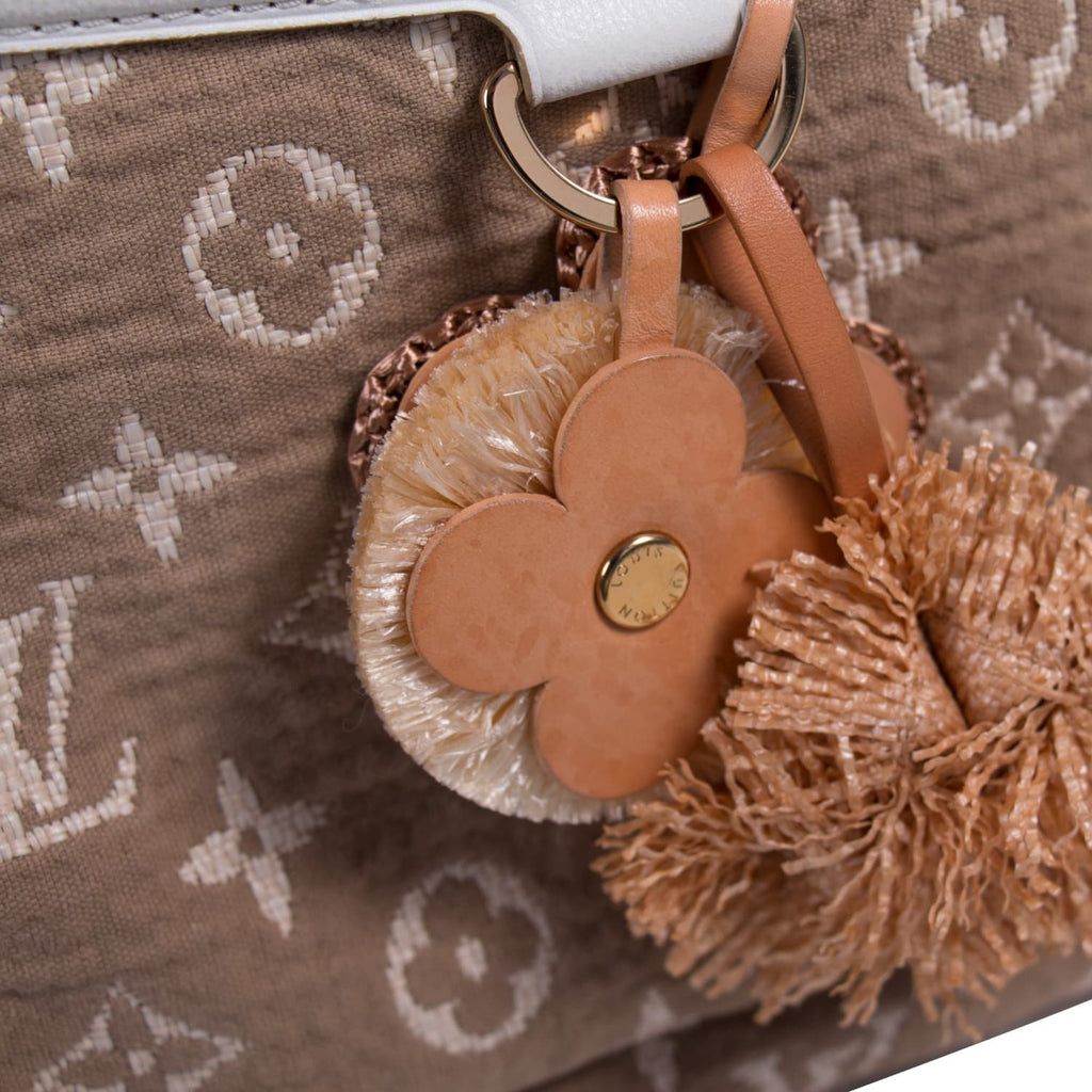 Louis Vuitton Sabia Cabas GM Bags Louis Vuitton - Shop authentic new pre-owned designer brands online at Re-Vogue
