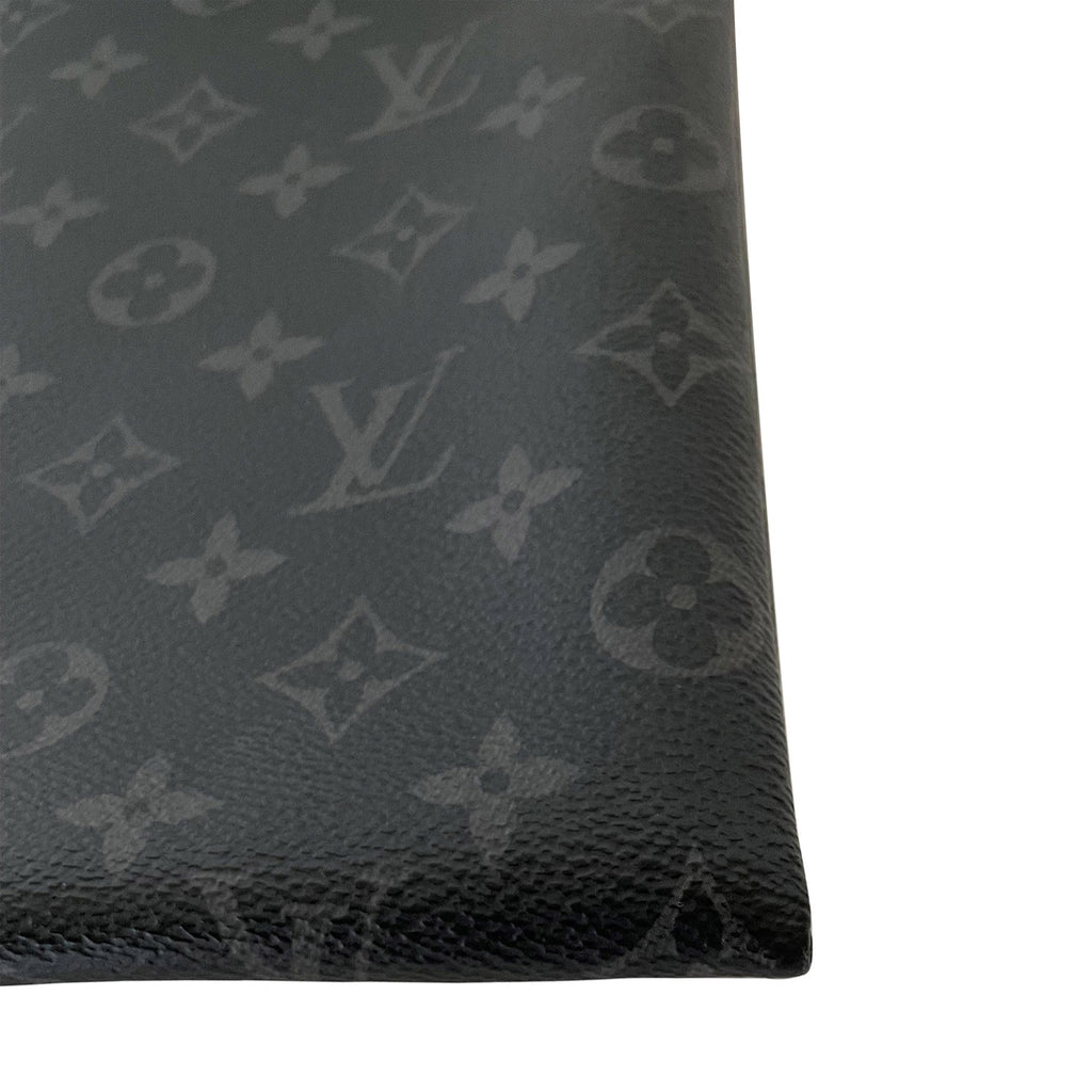 Louis Vuitton Monogram Eclipse Discovery Pochette