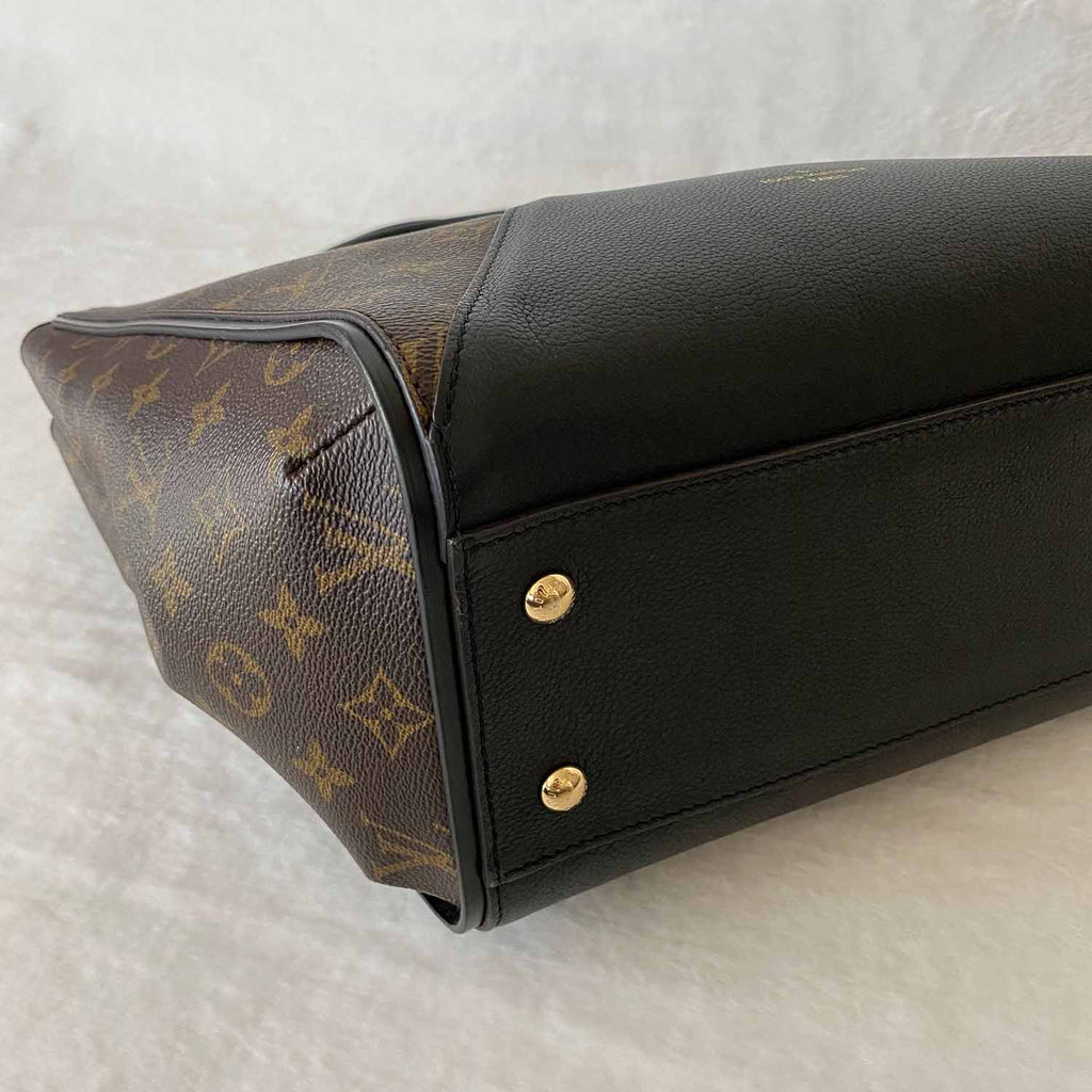 Louis Vuitton Monogram Kimono MM Tote Bag