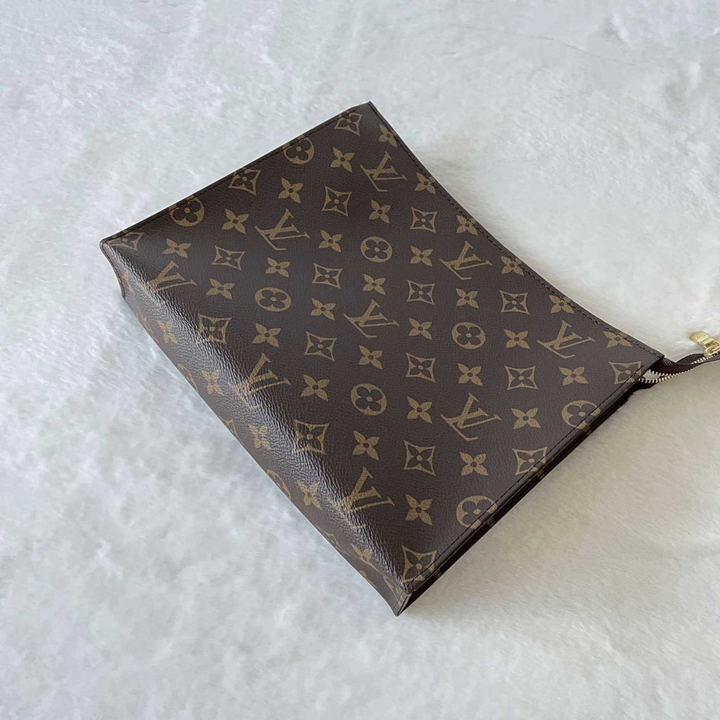 Louis Vuitton Monogram Toiletry Pouch 26