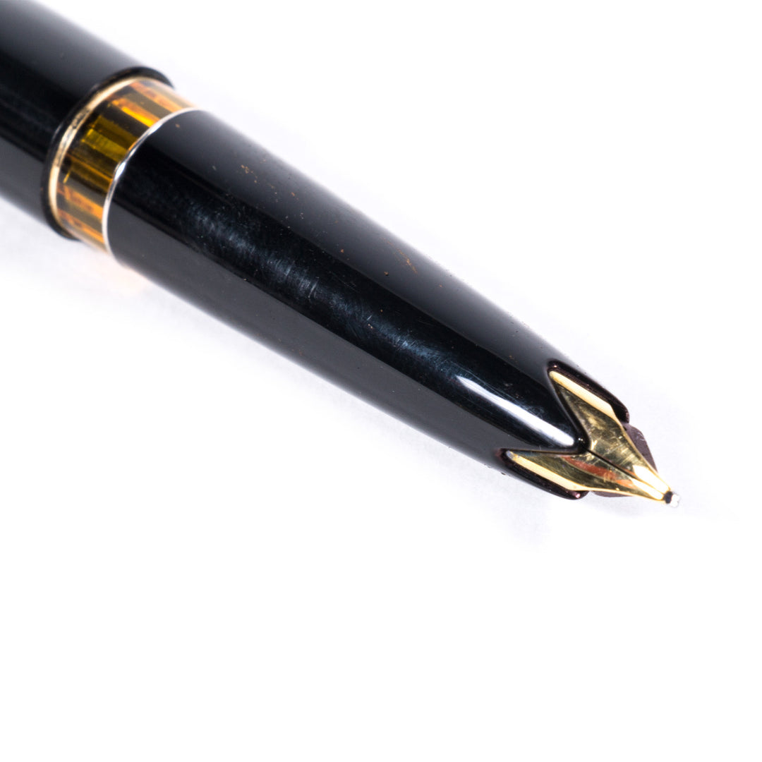 Montblanc Meisterstück Fountain Pen Accessories Montblanc - Shop authentic new pre-owned designer brands online at Re-Vogue