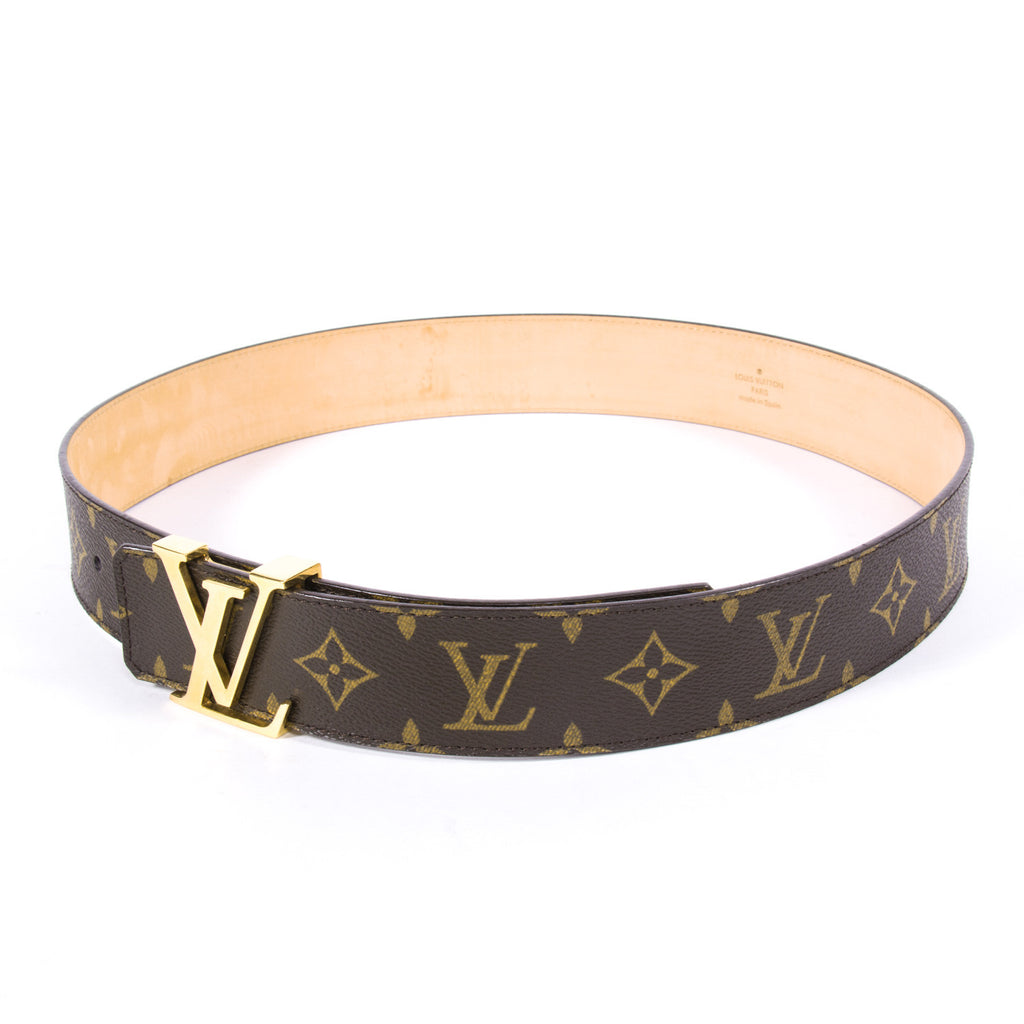 Louis Vuitton Initials Belt - revogue