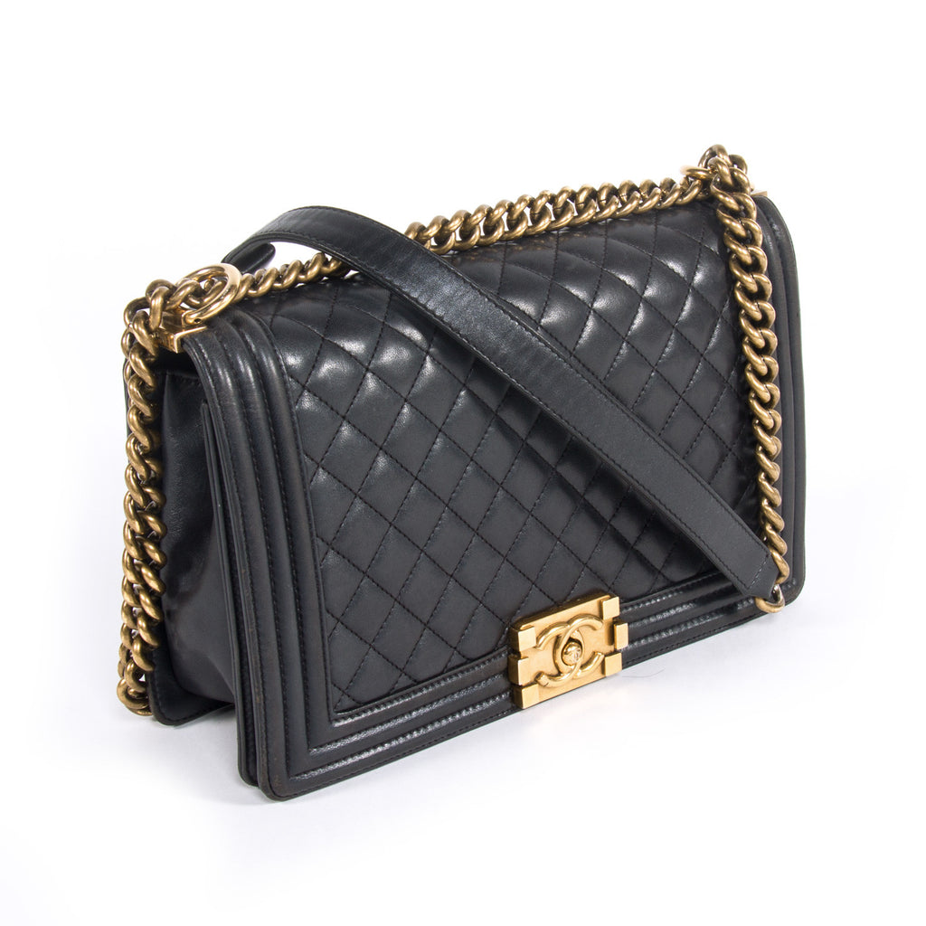 Chanel New Medium Boy Bag Bags Chanel - Shop authentic new pre-owned designer brands online at Re-Vogue