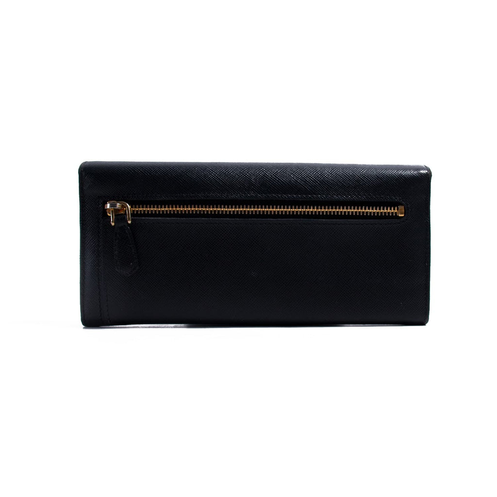Prada Saffiano Bow Wallet Bags Prada - Shop authentic new pre-owned designer brands online at Re-Vogue