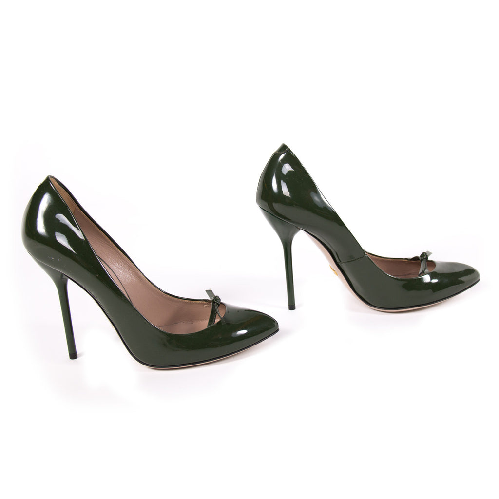 Gucci Pointed Toe Leather Pumps Shoes Gucci - Shop authentic new pre-owned designer brands online at Re-Vogue