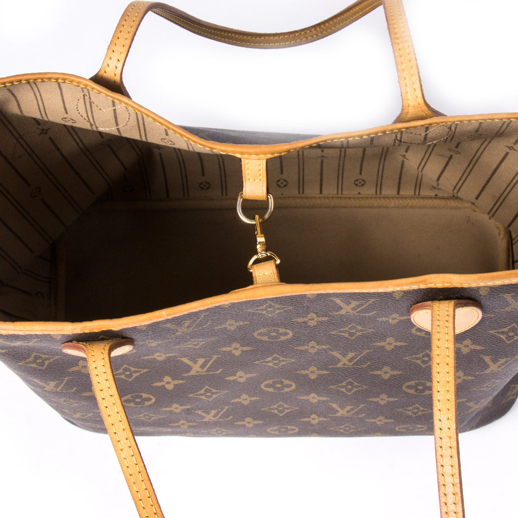 Louis Vuitton Neverfull MM - revogue