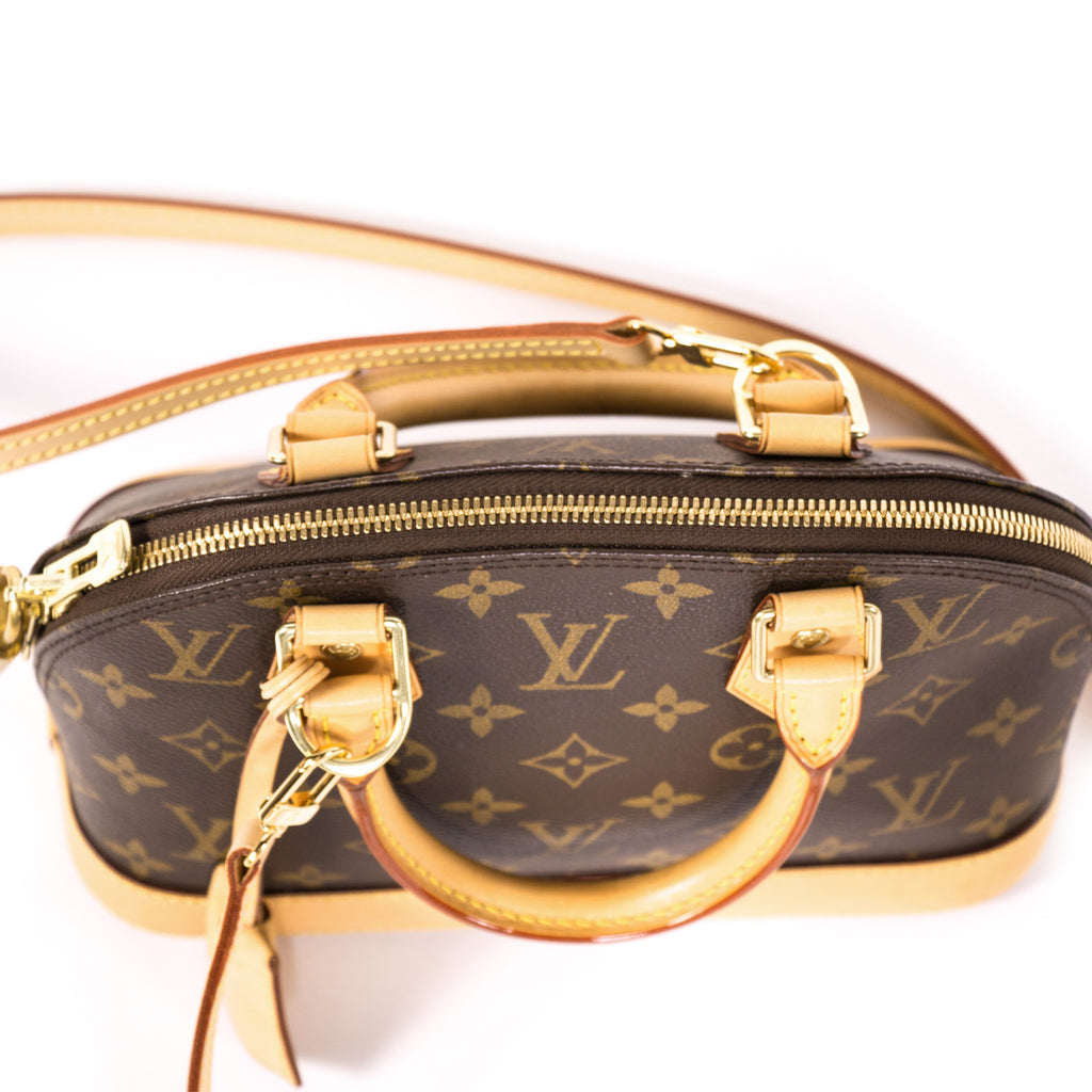 Louis Vuitton Alma BB Bags Louis Vuitton - Shop authentic new pre-owned designer brands online at Re-Vogue